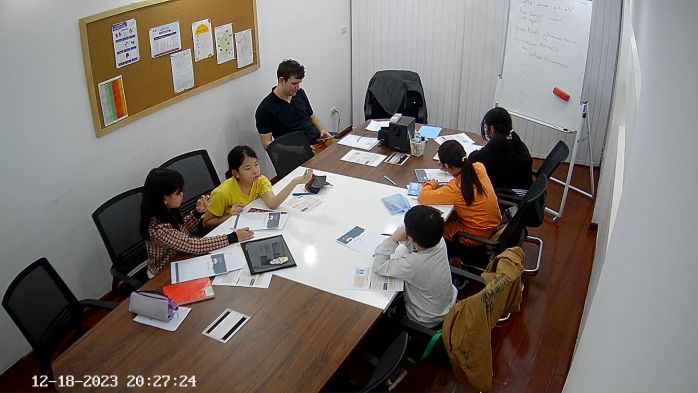 TẠI SAO NÊN CHO TRẺ HỌC VÀ LUYỆN THI DELF?